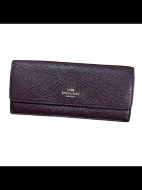 Vintage Coach Women's Accordion Wallet in Deep Plum